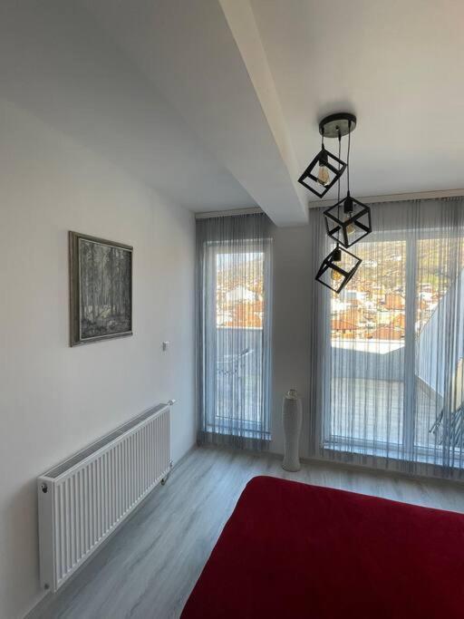 Penthouse With Castle View Διαμέρισμα Πρίζρεν Εξωτερικό φωτογραφία